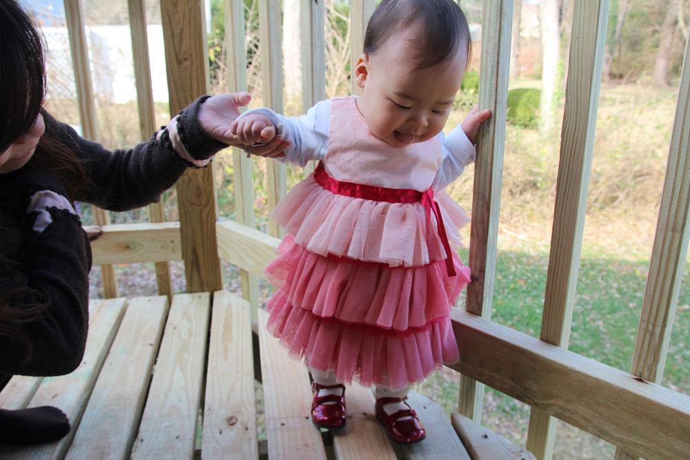 Mio on the porch